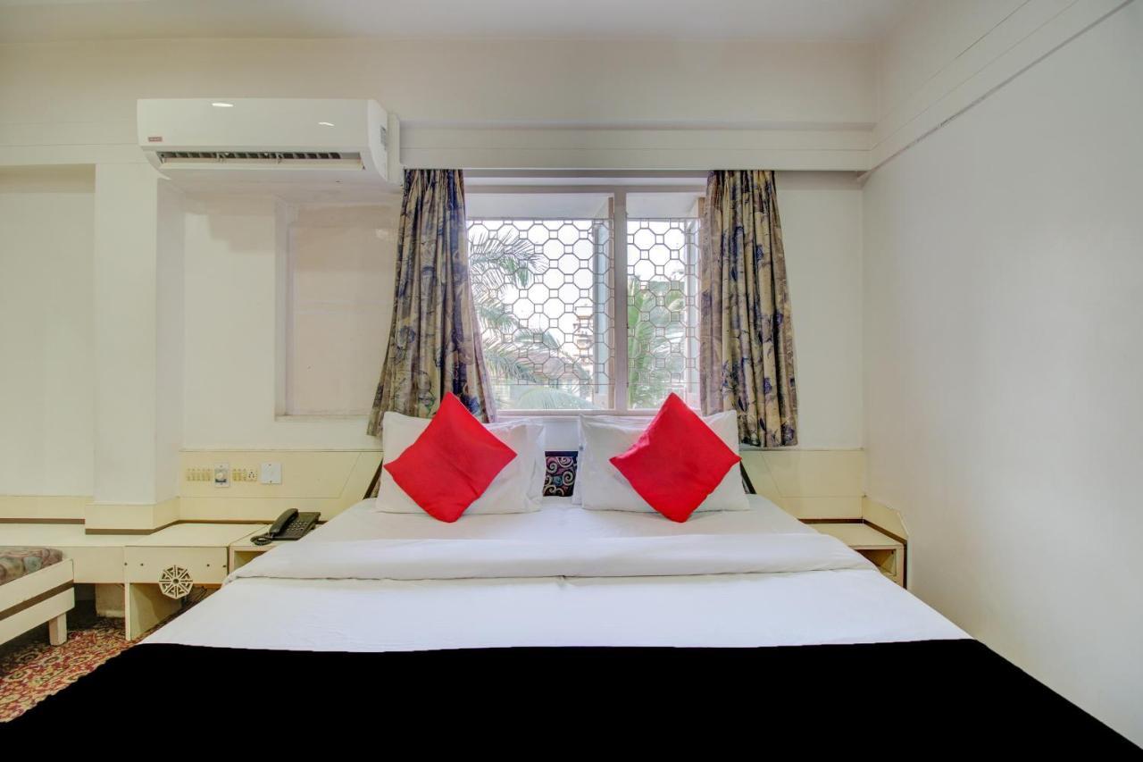 Capital O 76484 Hotel Balwas International Bombay Exterior foto